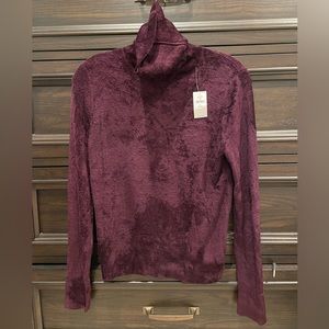 Women’s Long Sleeve Gap Turtleneck